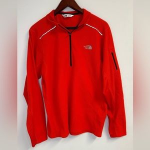 The North Face Men’s Lightweight Quarter Zip Fleece